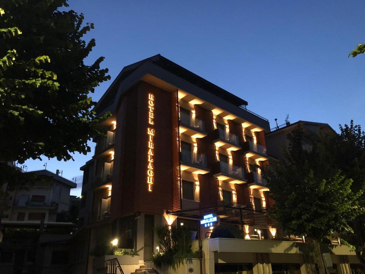 Hotel Miralaghi 끼안챠노테르메 외부 사진